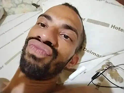 UncutToyBoy23cm online show from January 2026 12:42:01 PM