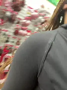 MelSaunders online show from December 2024 11:30:01 PM