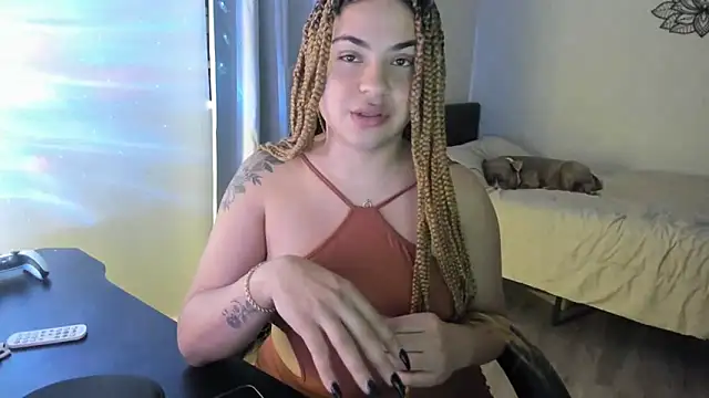 MelSaunders online show from December 2024 03:47:02 AM