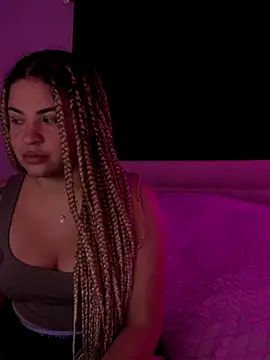 MelSaunders online show from October 2025 03:31:02 AM