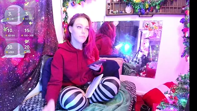 EverlyEster online show from December 2024 09:51:01 AM