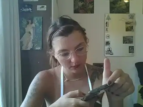 SweetyBabyDemon online show from February 2025 07:25:01 PM