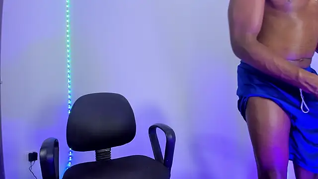 Snapshot of Master_Rimay chatting on February 2025 12:51:02 AM Master Rimay online show from February 2025 12:51:02 AM