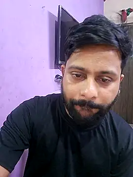 Snapshot of GlassBarge9 chatting on March 2025 07:05:02 PM GlassBarge9 online show from March 2025 07:05:02 PM