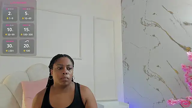 Snapshot of BrianaHazel chatting on May 2026 07:22:02 PM BrianaHazel online show from May 2026 07:22:02 PM