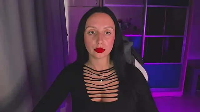 Christy Calypso online show from June 2026 03:33:01 PM