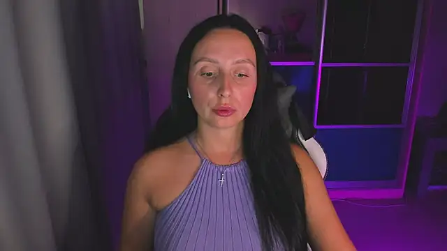 Christy Calypso online show from July 2026 03:58:01 PM