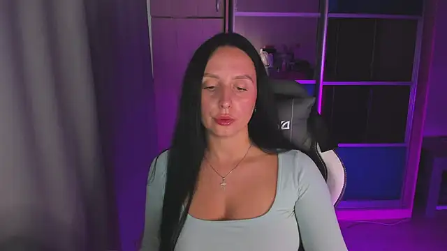 Christy Calypso online show from July 2026 04:39:33 PM