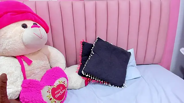 ISABELLA 020 online show from October 2025 02:02:05 AM