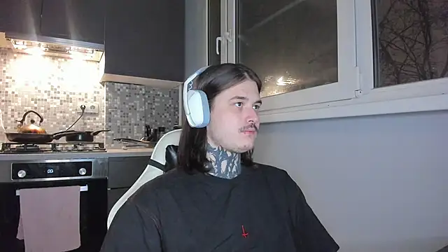  torfin  online show from December 2024 07:00:02 PM