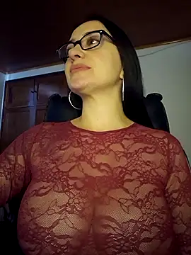 preetypeach online show from January 2026 09:06:02 PM