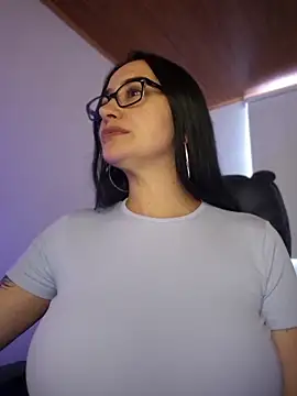 preetypeach online show from March 2026 09:08:01 PM