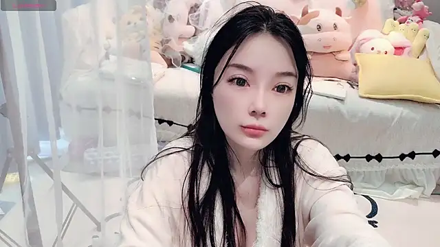 AKiKi711 online show from March 2026 04:46:02 AM