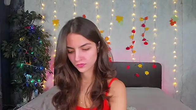 Milana Crystal  online show from November 2025 08:17:01 AM