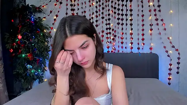 Milana Crystal  online show from March 2026 08:20:02 AM