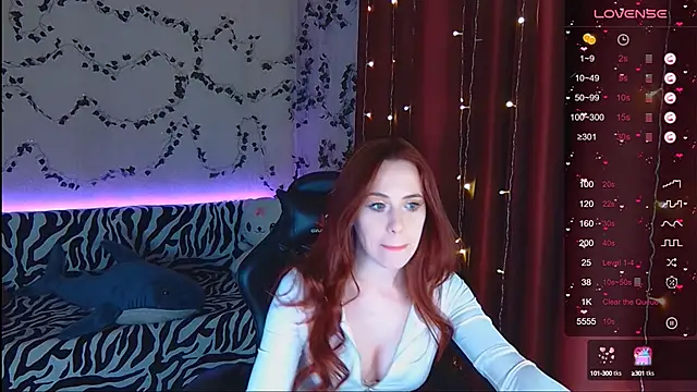 Sidney blush online show from February 2025 05:07:02 PM