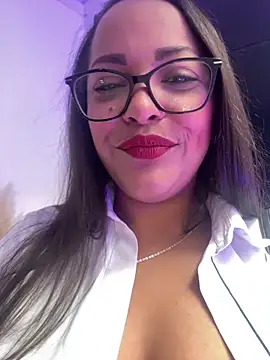 Snapshot of Danna_Ramiirez chatting on April 2026 07:07:02 PM Danna Ramiirez online show from April 2026 07:07:02 PM