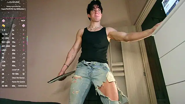 Snapshot of ChristianLevine_ chatting on January 2026 05:12:02 AM ChristianLevine online show from January 2026 05:12:02 AM