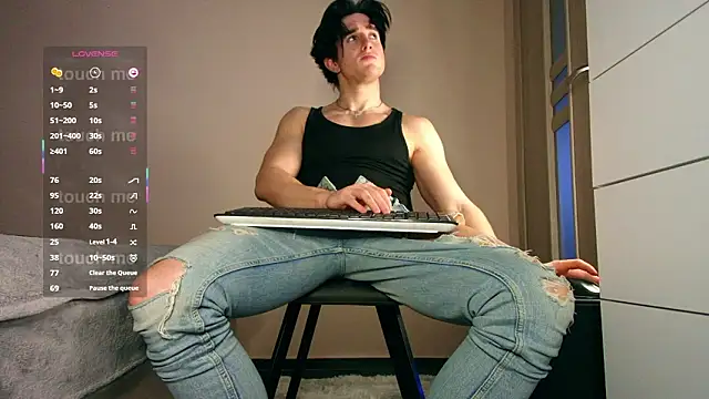 Snapshot of ChristianLevine_ chatting on February 2026 08:07:01 PM ChristianLevine online show from February 2026 08:07:01 PM