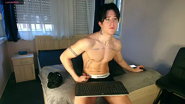 Snapshot of ChristianLevine_ chatting on February 2026 06:06:02 AM ChristianLevine online show from February 2026 06:06:02 AM