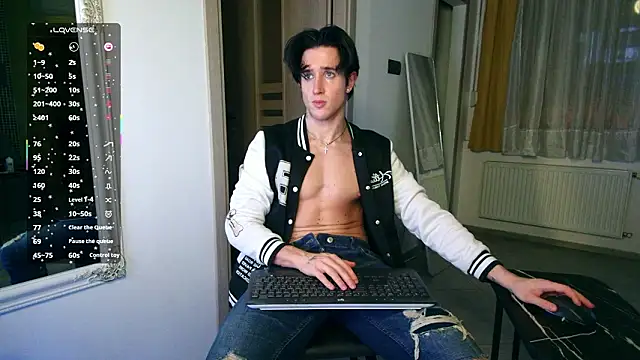 Snapshot of ChristianLevine_ chatting on February 2026 09:11:01 PM ChristianLevine online show from February 2026 09:11:01 PM