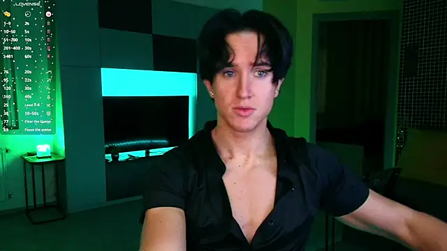 Snapshot of ChristianLevine_ chatting on May 2026 10:39:01 PM ChristianLevine online show from May 2026 10:39:01 PM