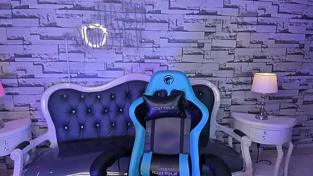 carlie mayer v online show from December 2024 10:49:01 AM