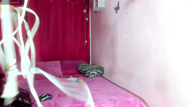 Jazmin prins online show from February 2025 12:49:01 AM