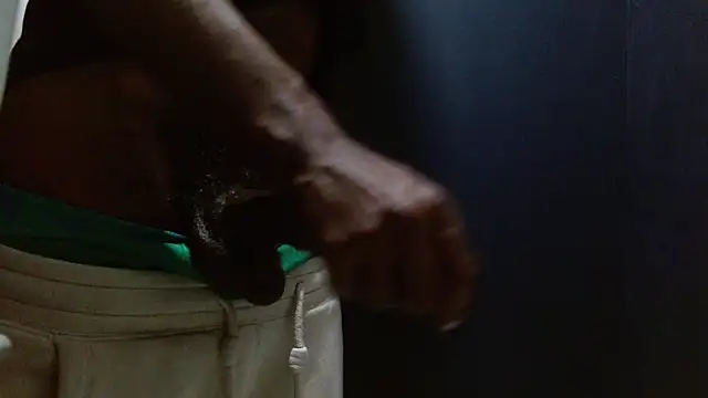 Snapshot of phbbcsham chatting on January 2025 07:35:02 AM phbbcsham online show from January 2025 07:35:02 AM