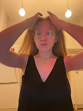 Eva Weyne online show from January 2025 03:40:02 PM