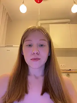 Eva Weyne online show from April 2026 08:47:01 PM