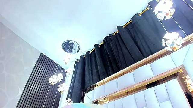 Snapshot of SarayRoyse chatting on March 2025 10:26:01 PM SarayRoyse online show from March 2025 10:26:01 PM