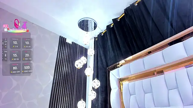 Snapshot of SarayRoyse chatting on September 2025 07:36:01 PM SarayRoyse online show from September 2025 07:36:01 PM