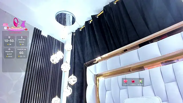 Snapshot of SarayRoyse chatting on September 2025 07:39:01 PM SarayRoyse online show from September 2025 07:39:01 PM