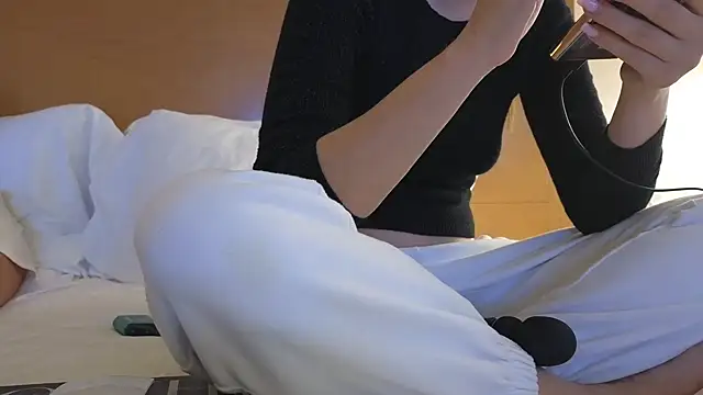 Mr-and-Mrs-Smith online show from February 2025 02:36:01 PM