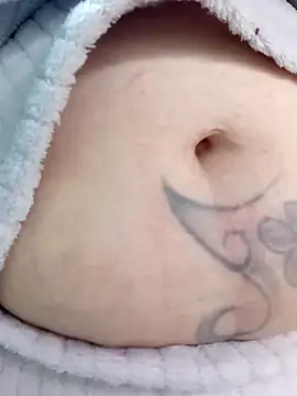 Snapshot of irinamaux chatting on March 2026 04:06:01 AM irinamaux online show from March 2026 04:06:01 AM