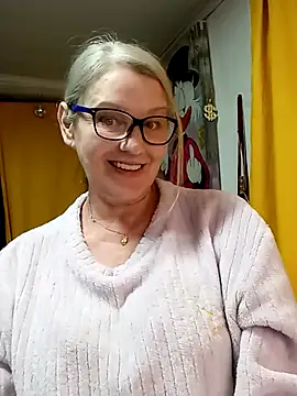 Snapshot of irinamaux chatting on March 2026 11:59:02 PM irinamaux online show from March 2026 11:59:02 PM