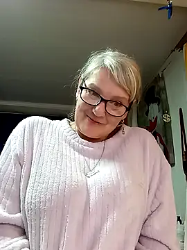 irinamaux online show from May 2026 04:49:02 PM