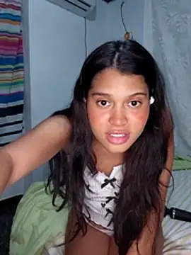 Tamiapple online show from November 2025 02:54:01 AM