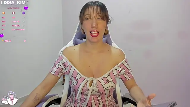 Snapshot of Lissa_Kim_ chatting on December 2024 03:25:01 AM Lissa Kim online show from December 2024 03:25:01 AM