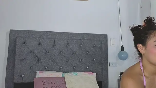 Meghan taylor   online show from November 2025 10:26:02 PM