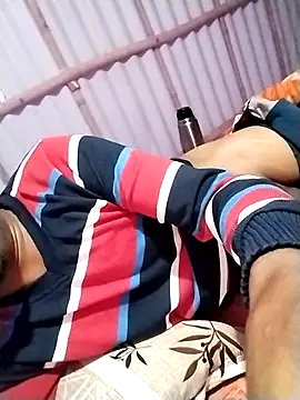 Snapshot of ErRakesh1 chatting on November 2025 10:32:02 PM ErRakesh1 online show from November 2025 10:32:02 PM