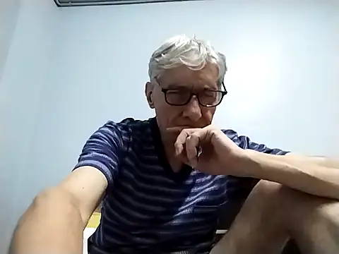 BIGUNCUTHARDCOCK online show from September 2025 01:23:02 PM