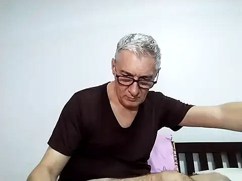 Snapshot of BIGUNCUTHARDCOCK chatting on March 2026 02:17:01 AM BIGUNCUTHARDCOCK online show from March 2026 02:17:01 AM