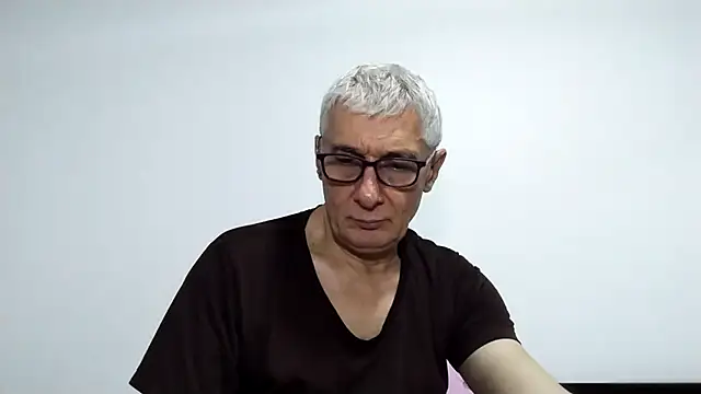 Snapshot of BIGUNCUTHARDCOCK chatting on March 2026 01:48:02 PM BIGUNCUTHARDCOCK online show from March 2026 01:48:02 PM