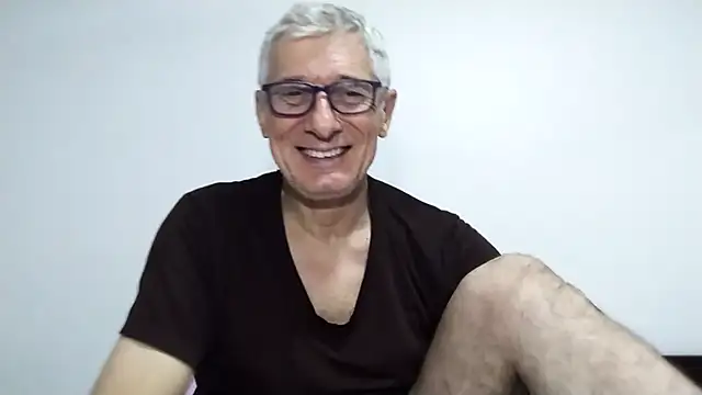 Snapshot of BIGUNCUTHARDCOCK chatting on March 2026 08:19:01 AM BIGUNCUTHARDCOCK online show from March 2026 08:19:01 AM