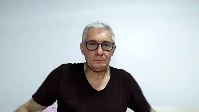 Snapshot of BIGUNCUTHARDCOCK chatting on March 2026 02:09:02 PM BIGUNCUTHARDCOCK online show from March 2026 02:09:02 PM