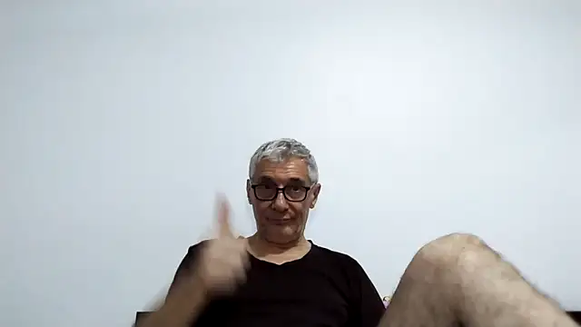 Snapshot of BIGUNCUTHARDCOCK chatting on March 2026 03:23:01 PM BIGUNCUTHARDCOCK online show from March 2026 03:23:01 PM