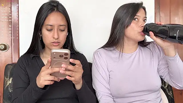 2SummerLove1 online show from February 2026 07:53:02 PM