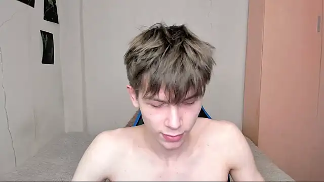 Snapshot of Makentoshi_ chatting on March 2025 09:23:02 AM Makentoshi online show from March 2025 09:23:02 AM